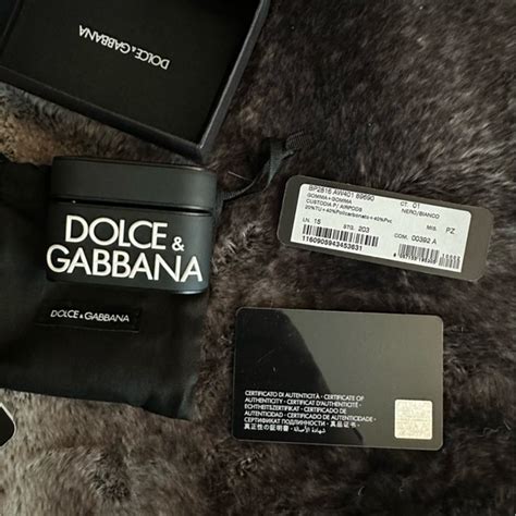 dolce and gabbana airpod pro case